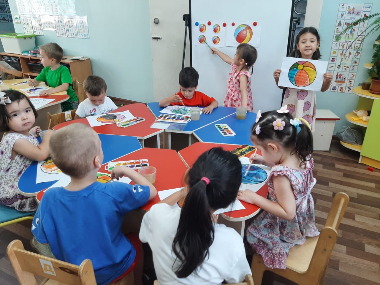 Рисование "Мой весёлый мяч"